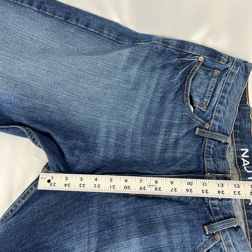 Men’s Nautica Relaxed Fit Stretch Denim Medium Blue Wash 38” x 32” RN# 67835 - Picture 10 of 15